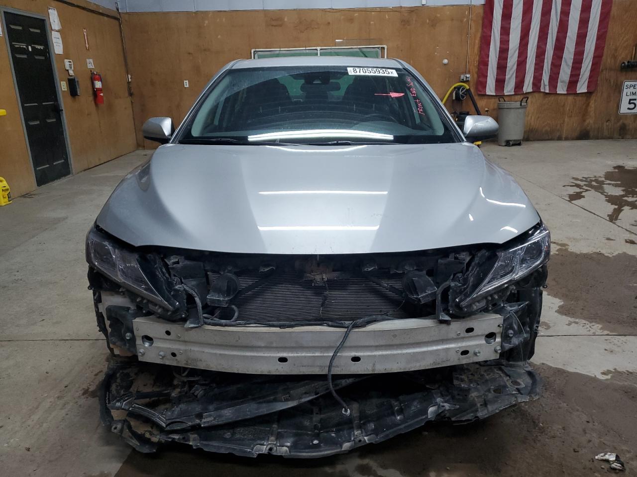 2020 Toyota Camry Le - Image 5