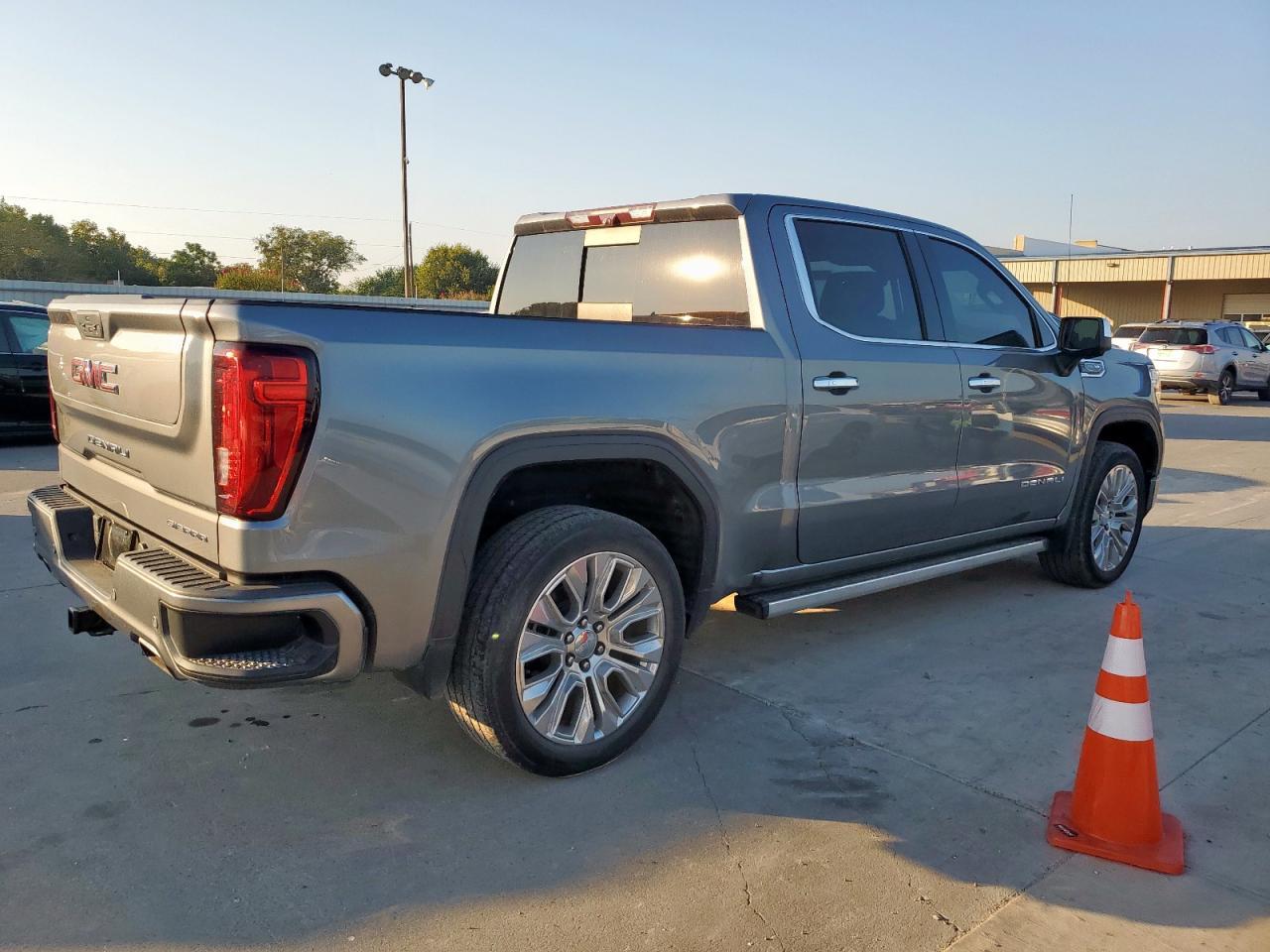 2020 GMC Sierra K1500 Denali - Image 3