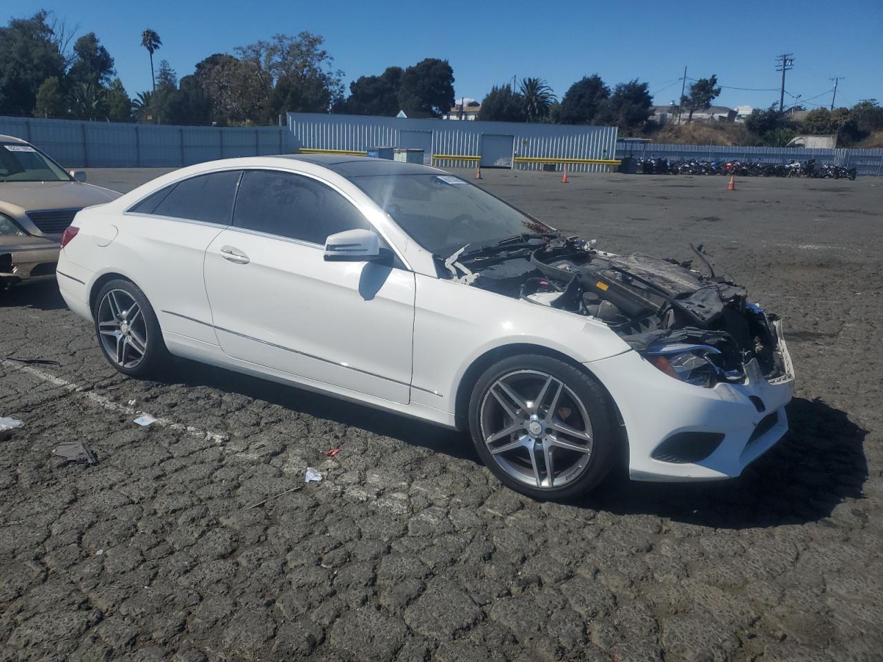 2014 Mercedes-Benz E 350 - Image 4