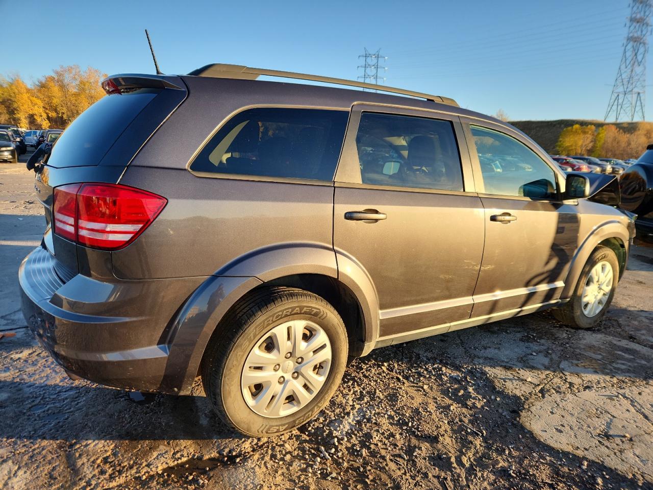 2020 Dodge Journey Se - Фото 3