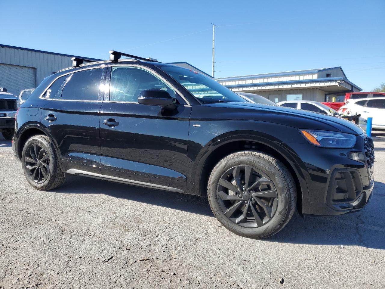 2022 Audi Q5 Premium 45 - Фото 4