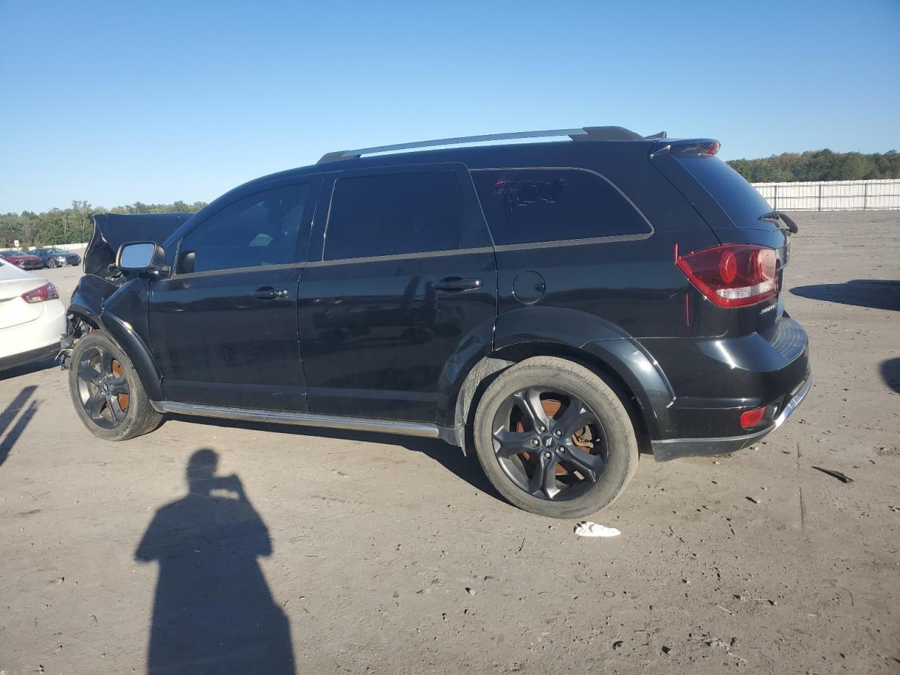 2019 Dodge Journey Crossroad - Фото 2