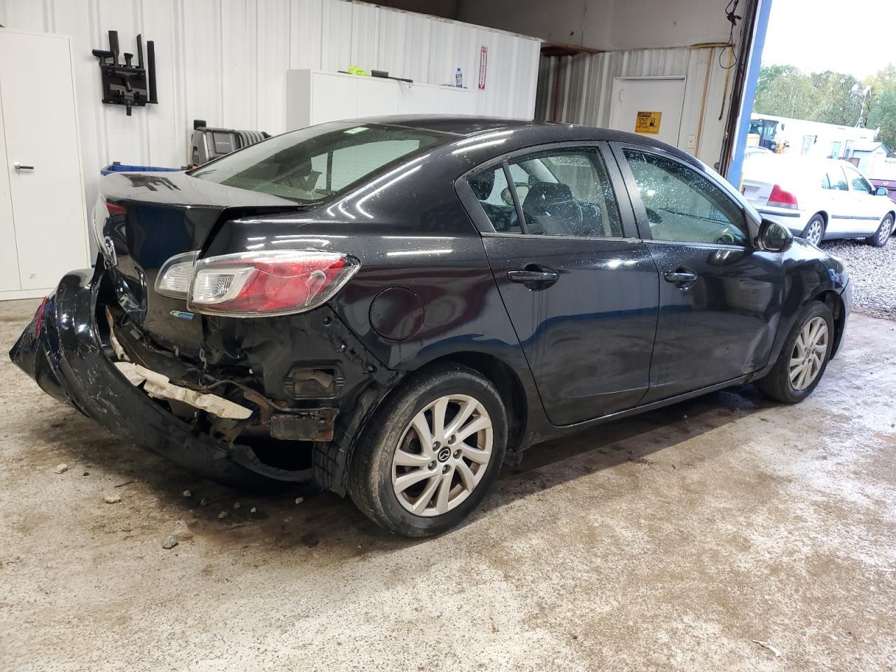 2013 Mazda 3 I - Фото 3