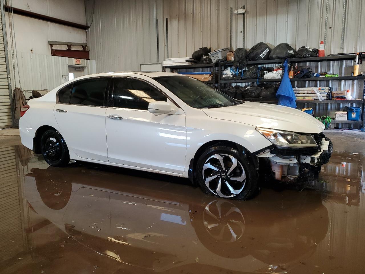 2017 Honda Accord Exl - Image 4