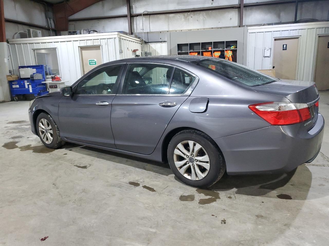 2013 Honda Accord Lx - Фото 2