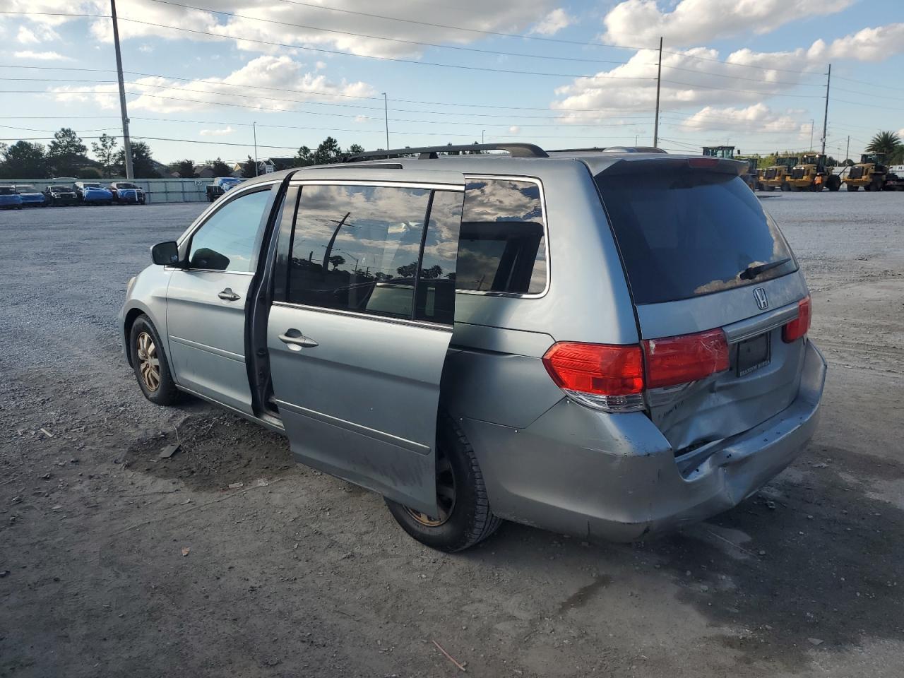 2010 Honda Odyssey Exl - Image 2