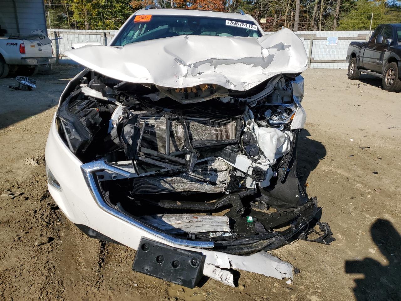 2020 Chevrolet Equinox Lt - Image 5