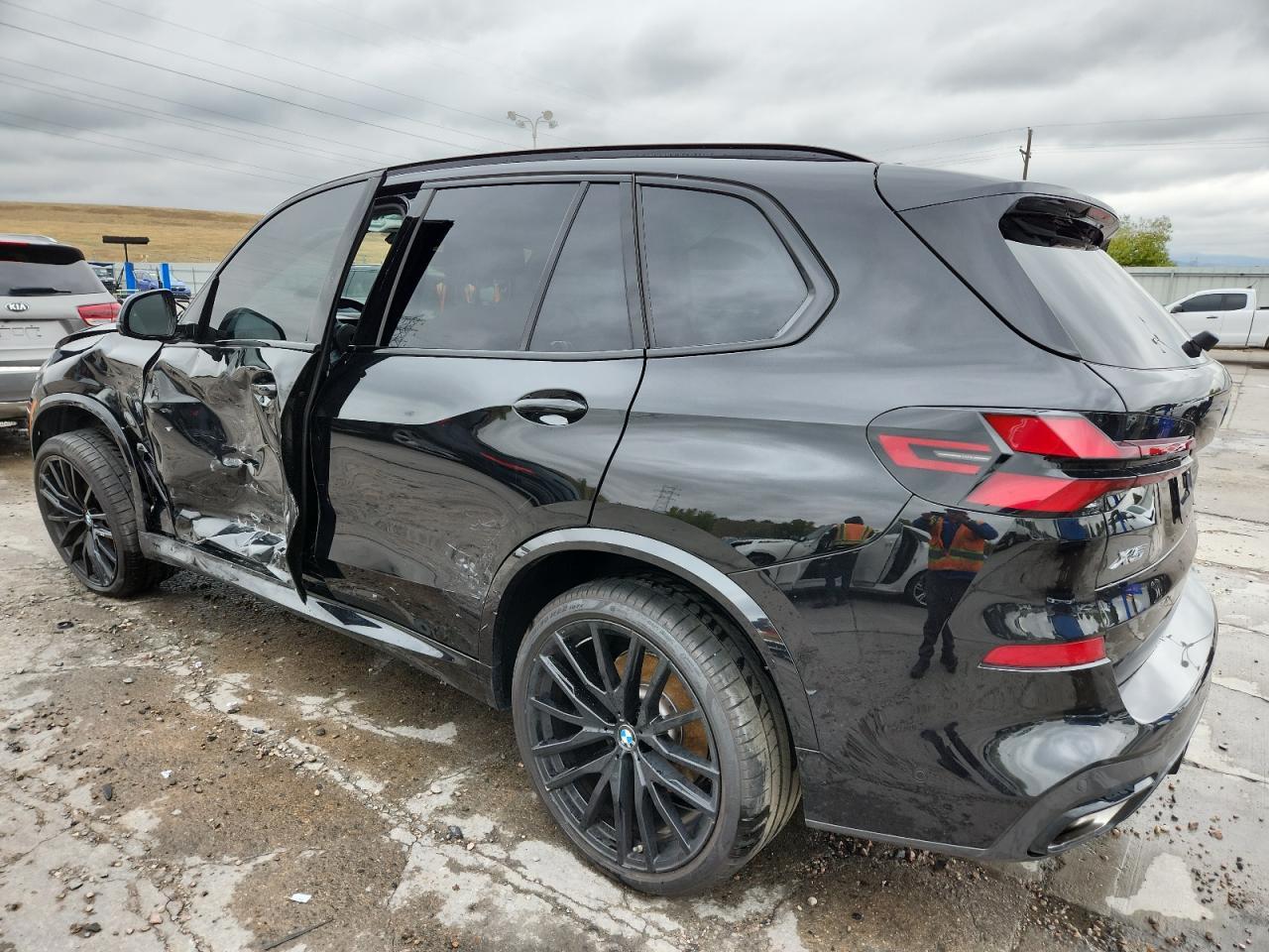 2025 BMW X5 xDrive40I - Фото 2