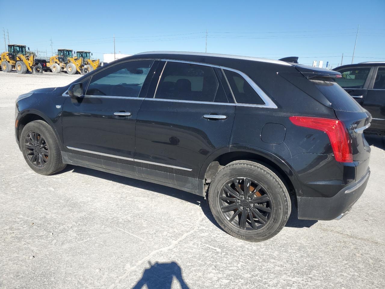 2017 Cadillac Xt5 Luxury - Фото 2