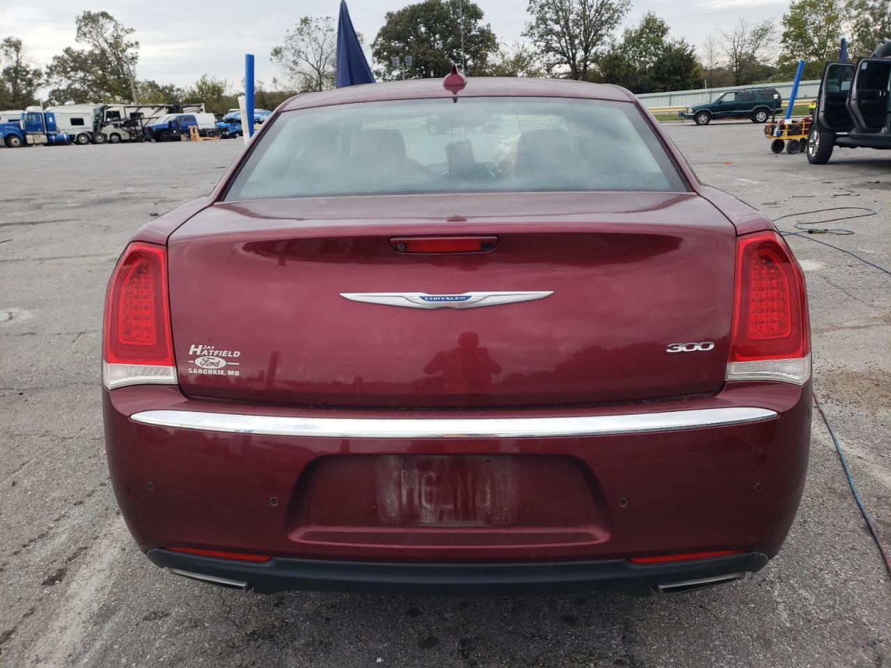 2018 Chrysler 300 Limited - Image 6