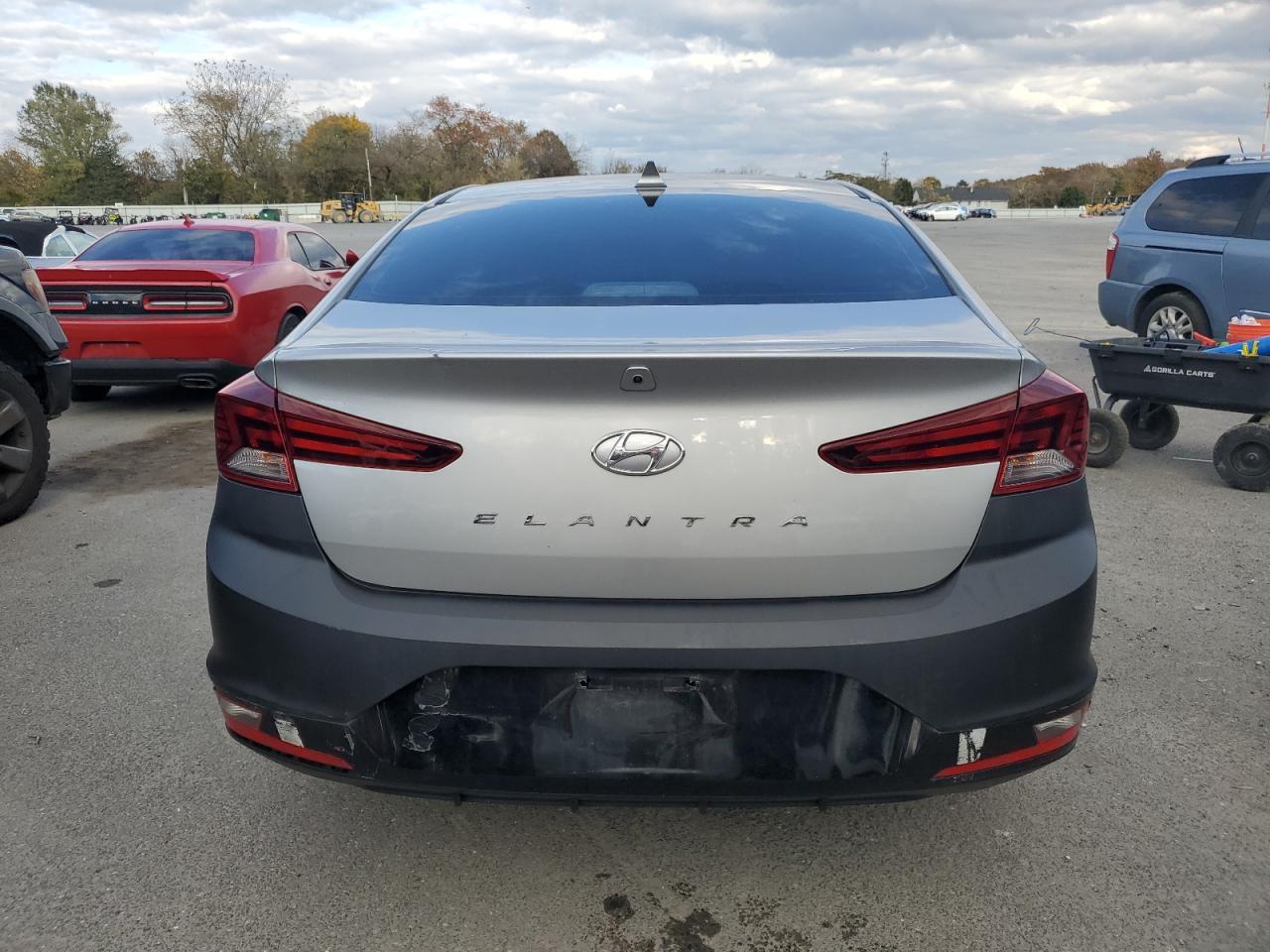 2020 Hyundai Elantra Sel - Фото 6