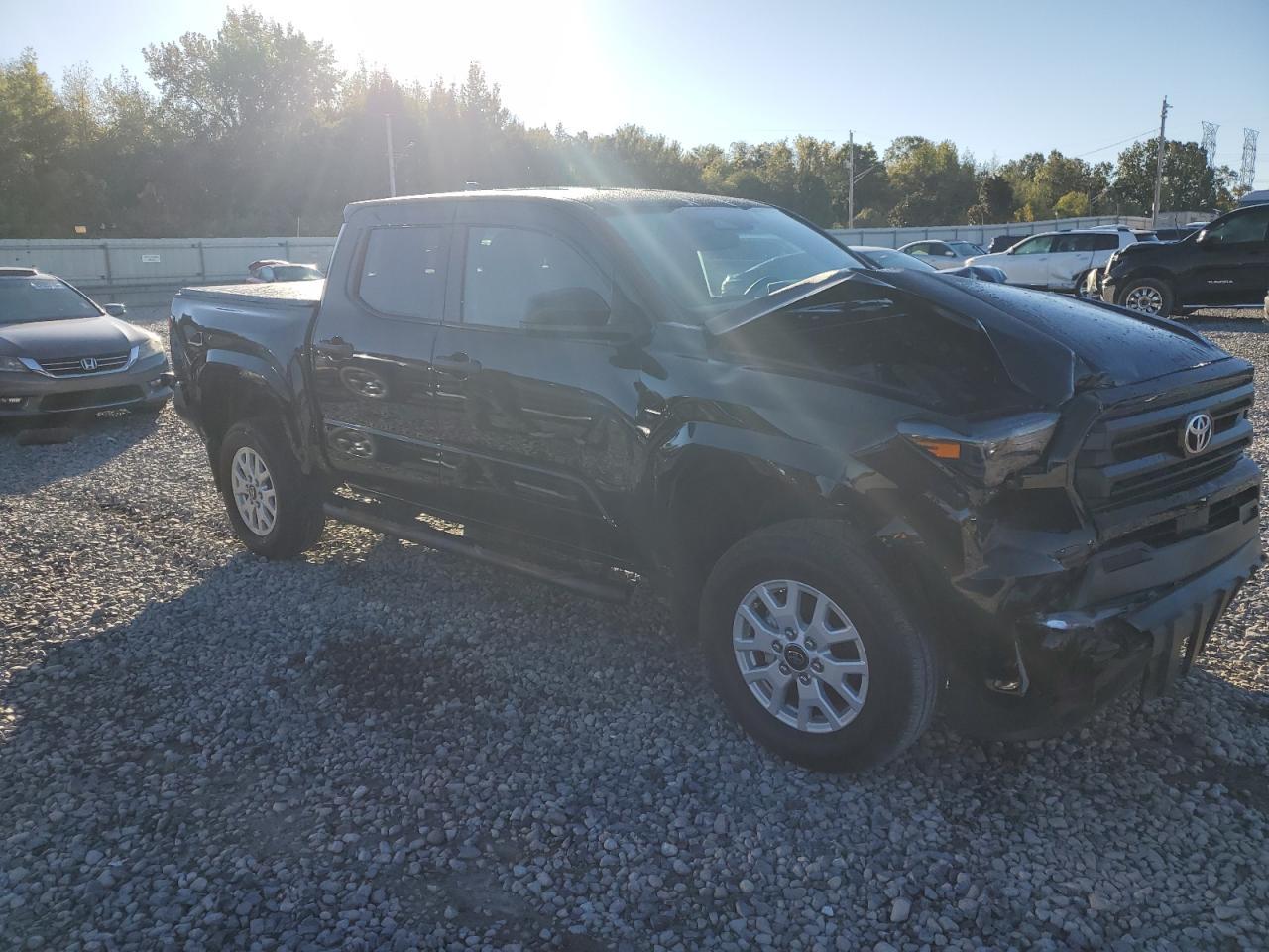 2024 Toyota Tacoma Double Cab - Image 4