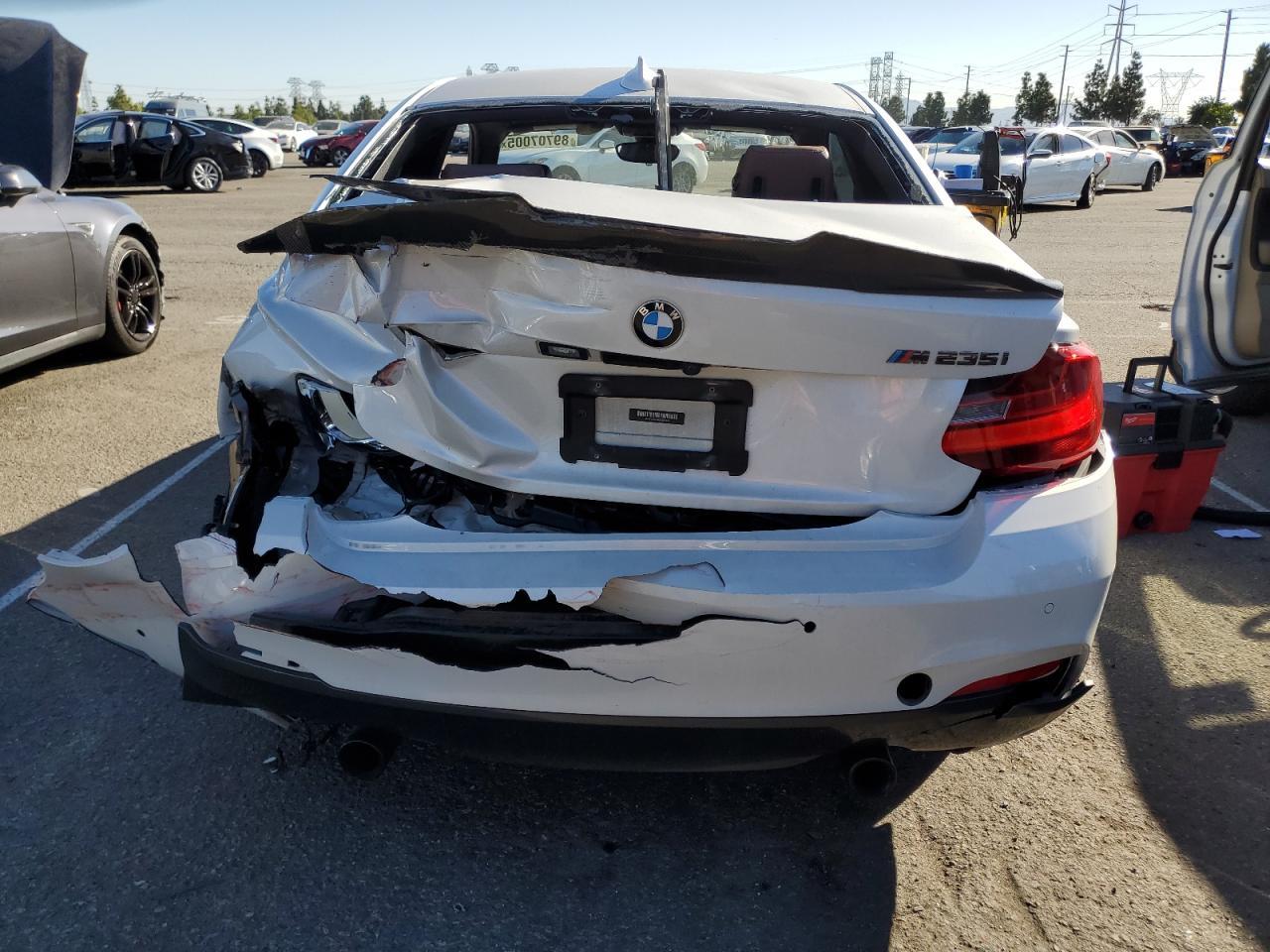 2016 BMW M235I - Фото 6