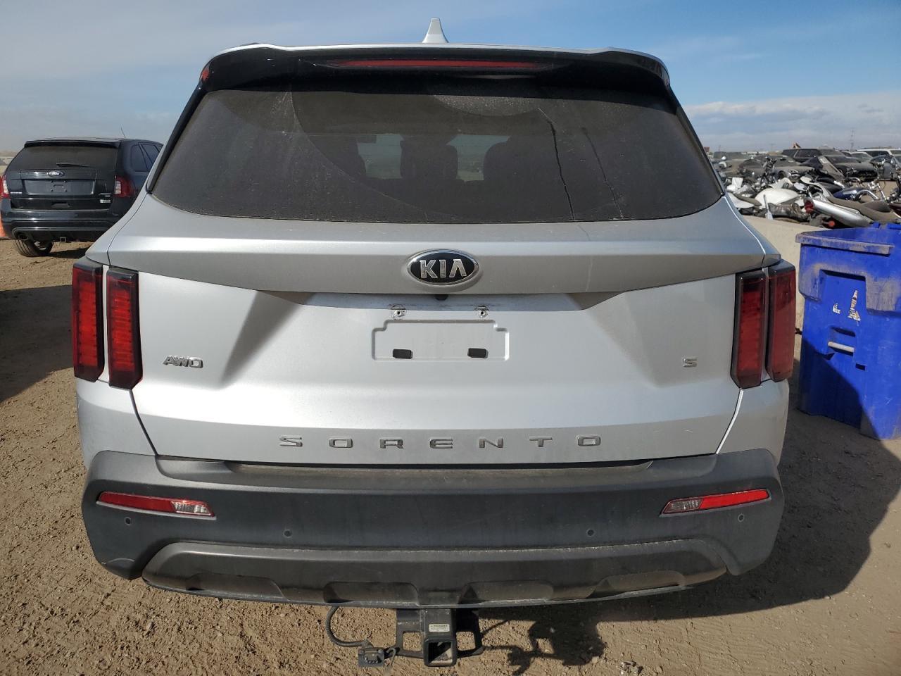 2021 Kia Sorento S - Фото 6