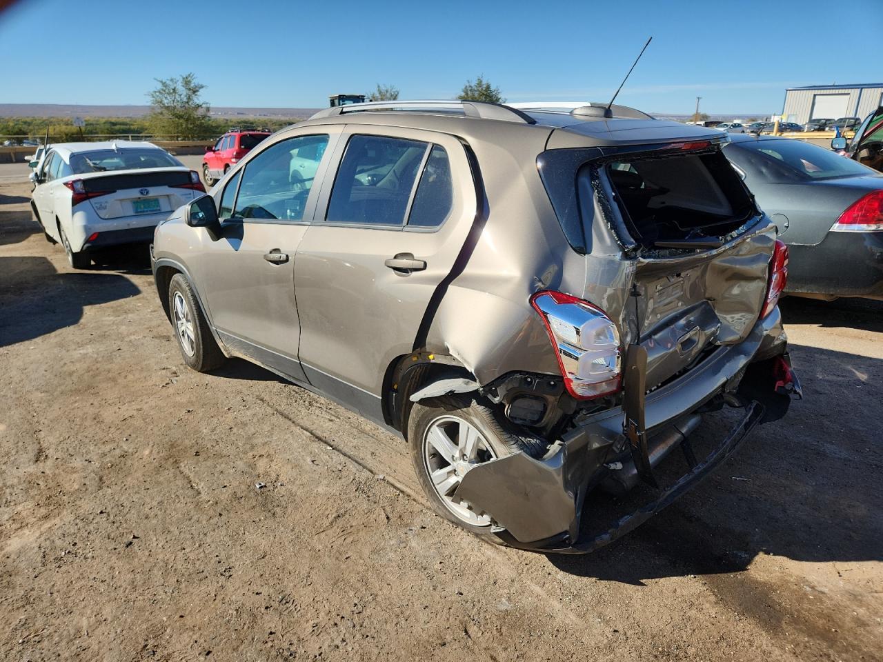 2022 Chevrolet Trax 1Lt - Фото 2