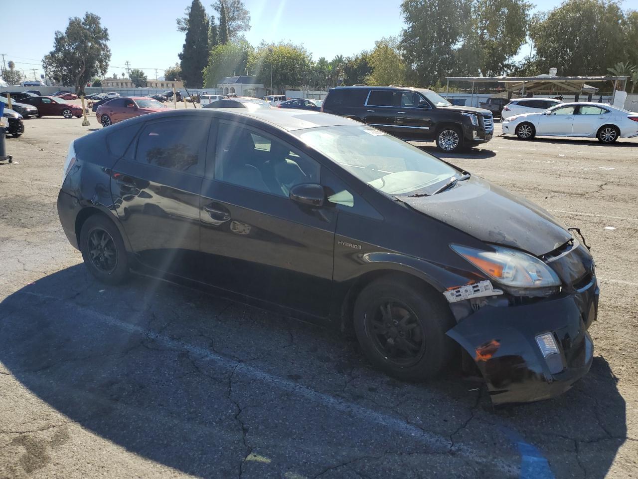 2010 Toyota Prius Iv - Фото 4