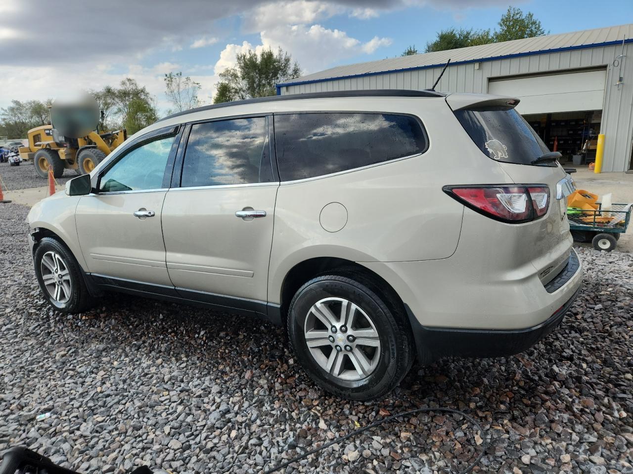 2015 Chevrolet Traverse Lt - Image 2