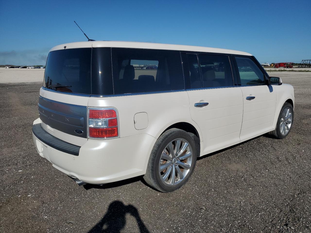 2019 Ford Flex Limited - Image 3