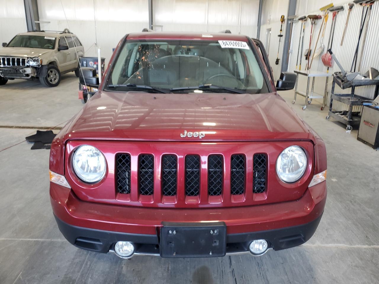 2016 Jeep Patriot Latitude - Image 5