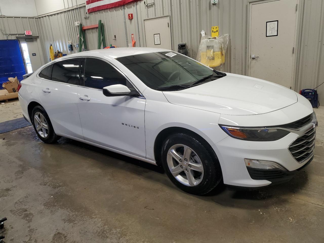 2024 Chevrolet Malibu Ls - Фото 4