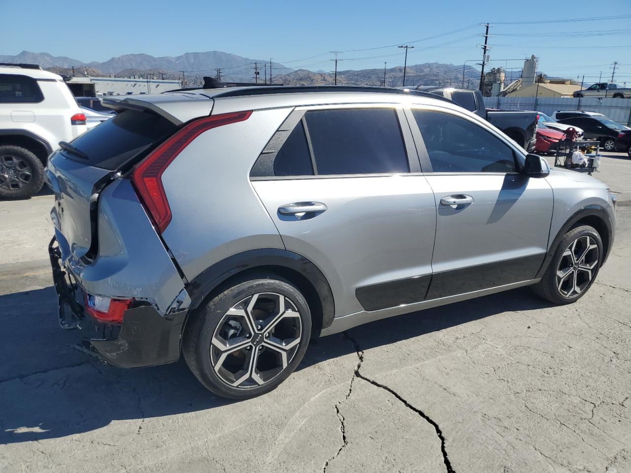 2025 Kia Niro Ex - Фото 3