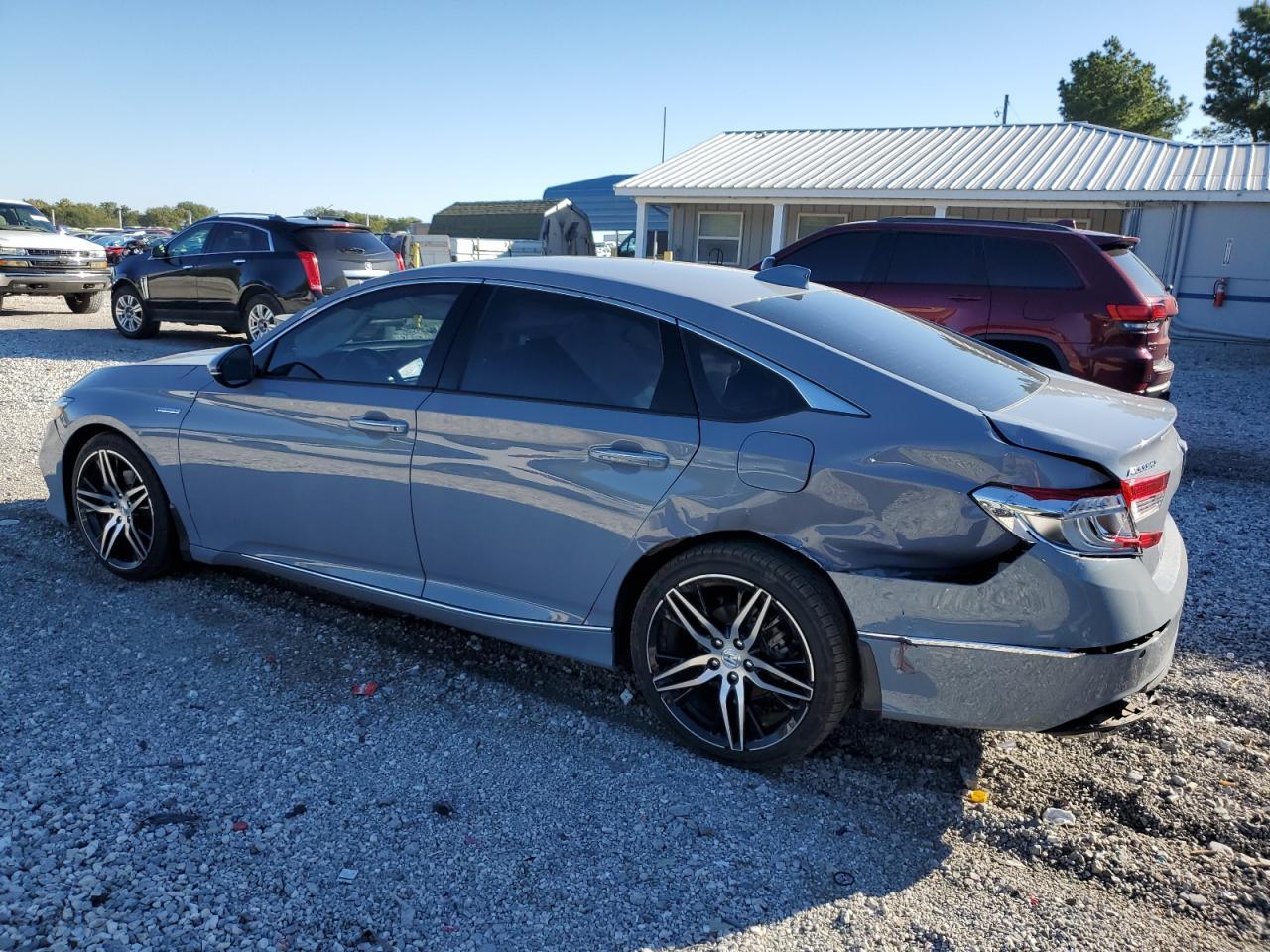 2022 Honda Accord Touring Hybrid - Image 2