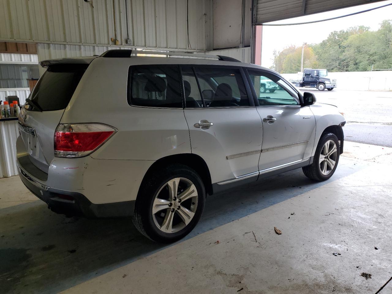 2011 Toyota Highlander Limited - Фото 3