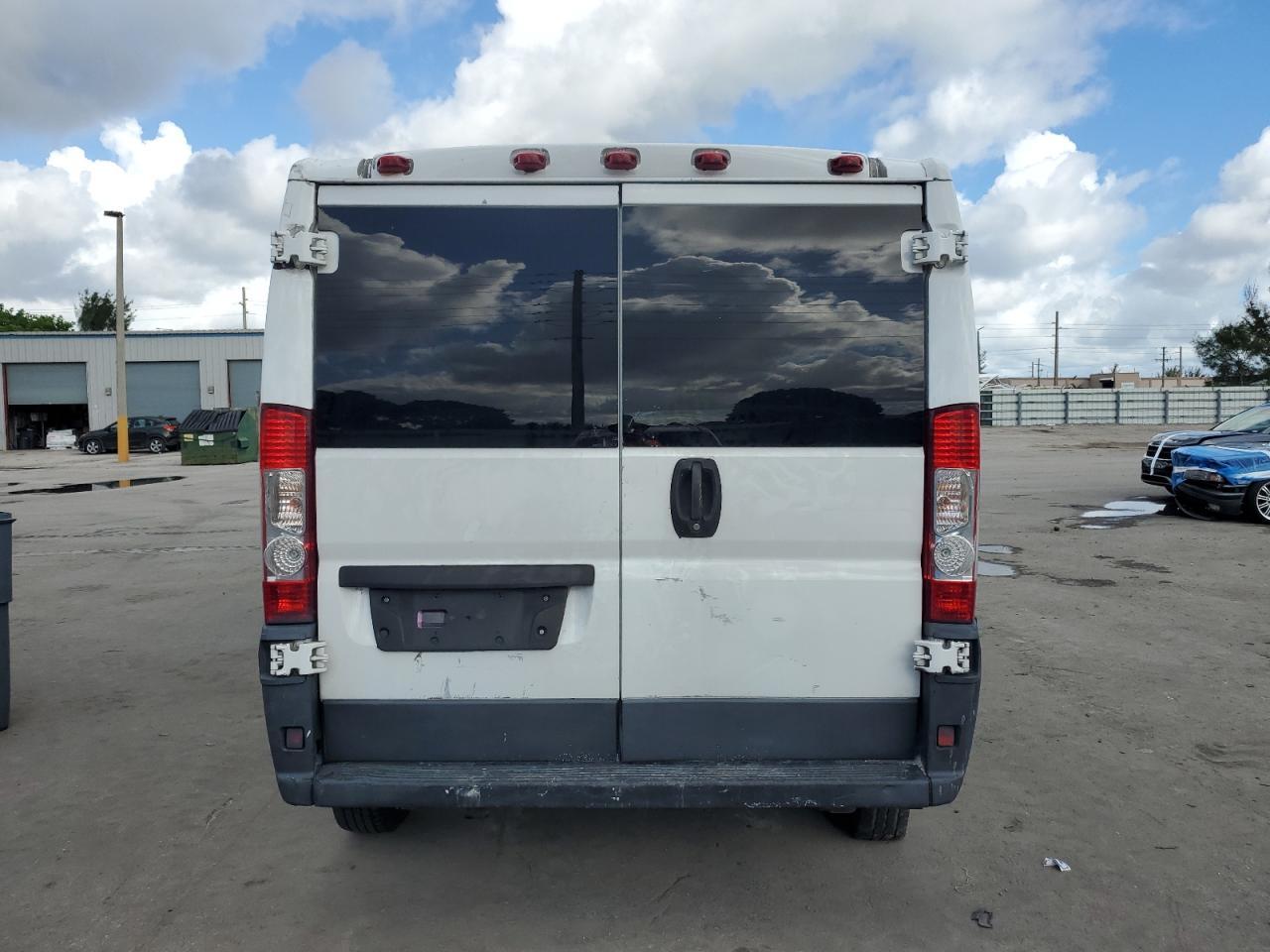 2017 Ram Promaster 1500 1500 Standard - Фото 6