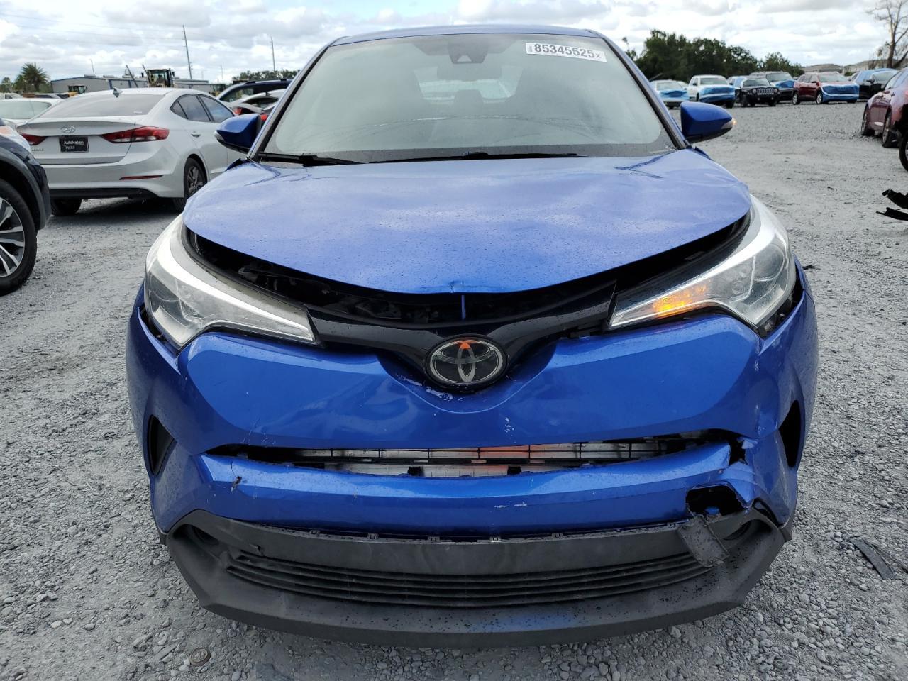 2019 Toyota C-Hr Xle - Фото 5