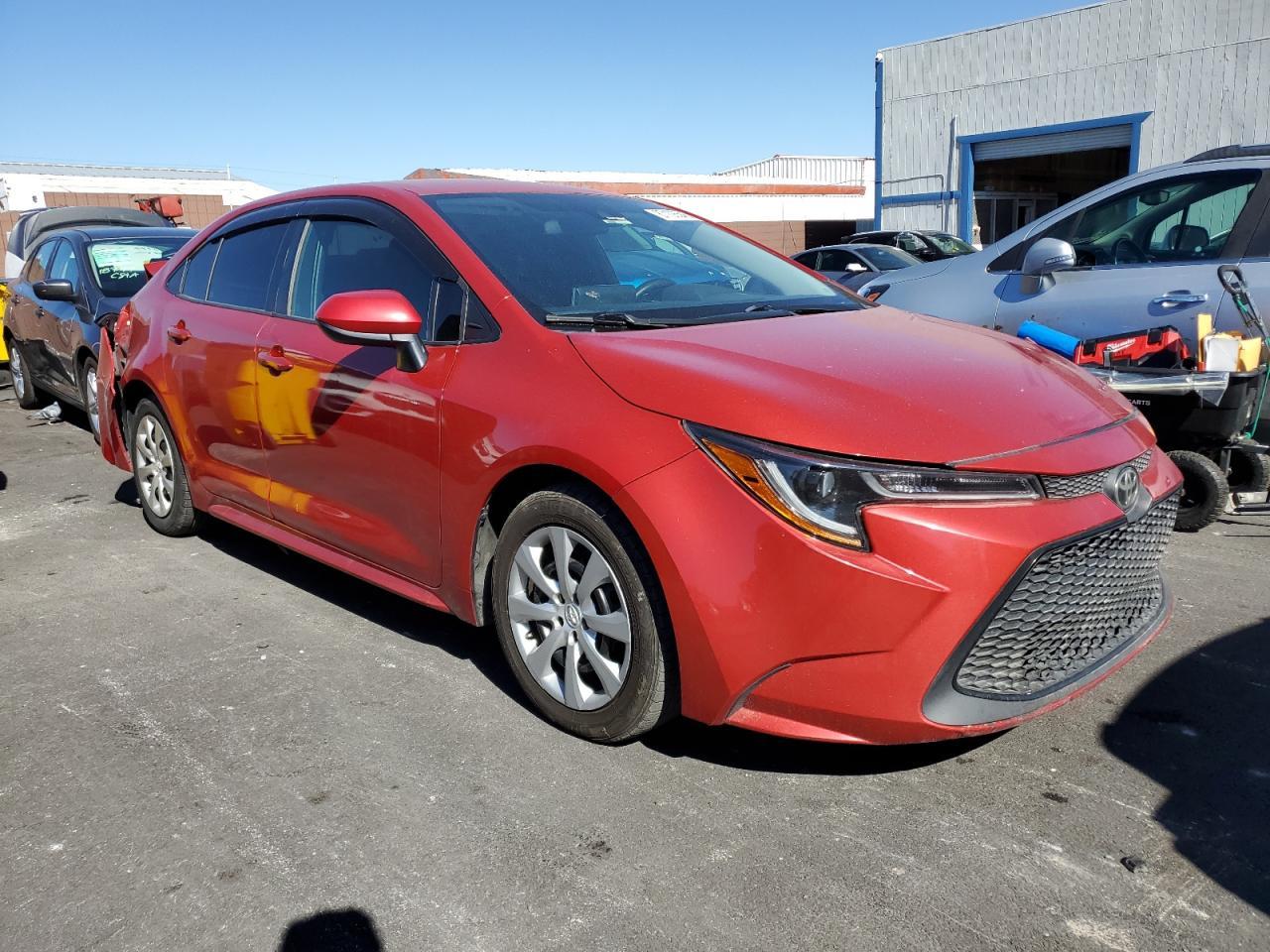 2021 Toyota Corolla Le - Фото 4