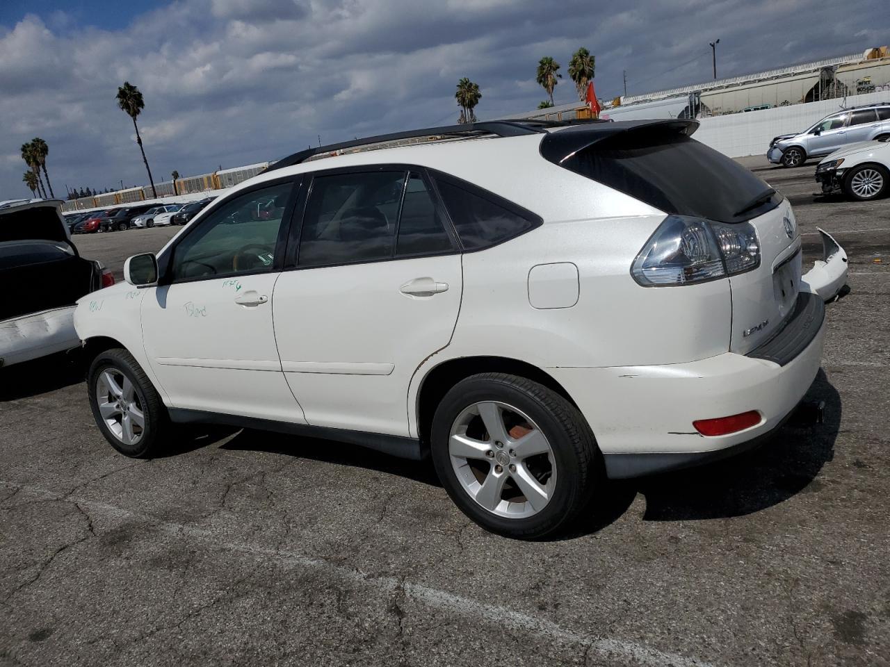 2005 Lexus Rx 330 - Image 2
