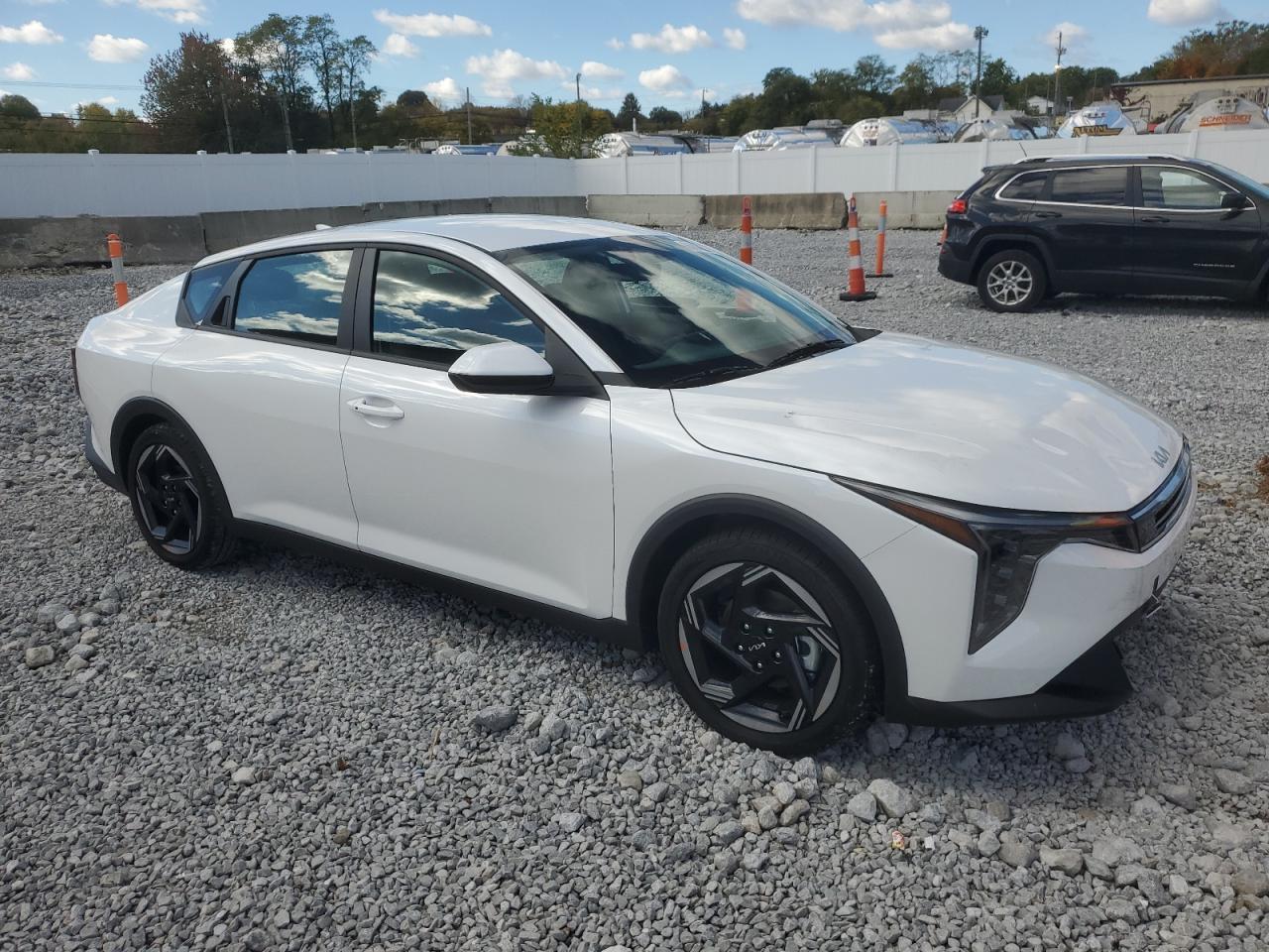 2025 Kia K4 Ex - Фото 4