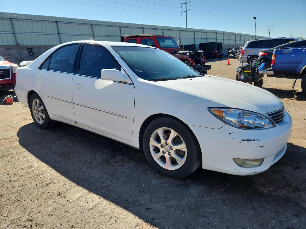 2005 Toyota Camry Le - Image 4
