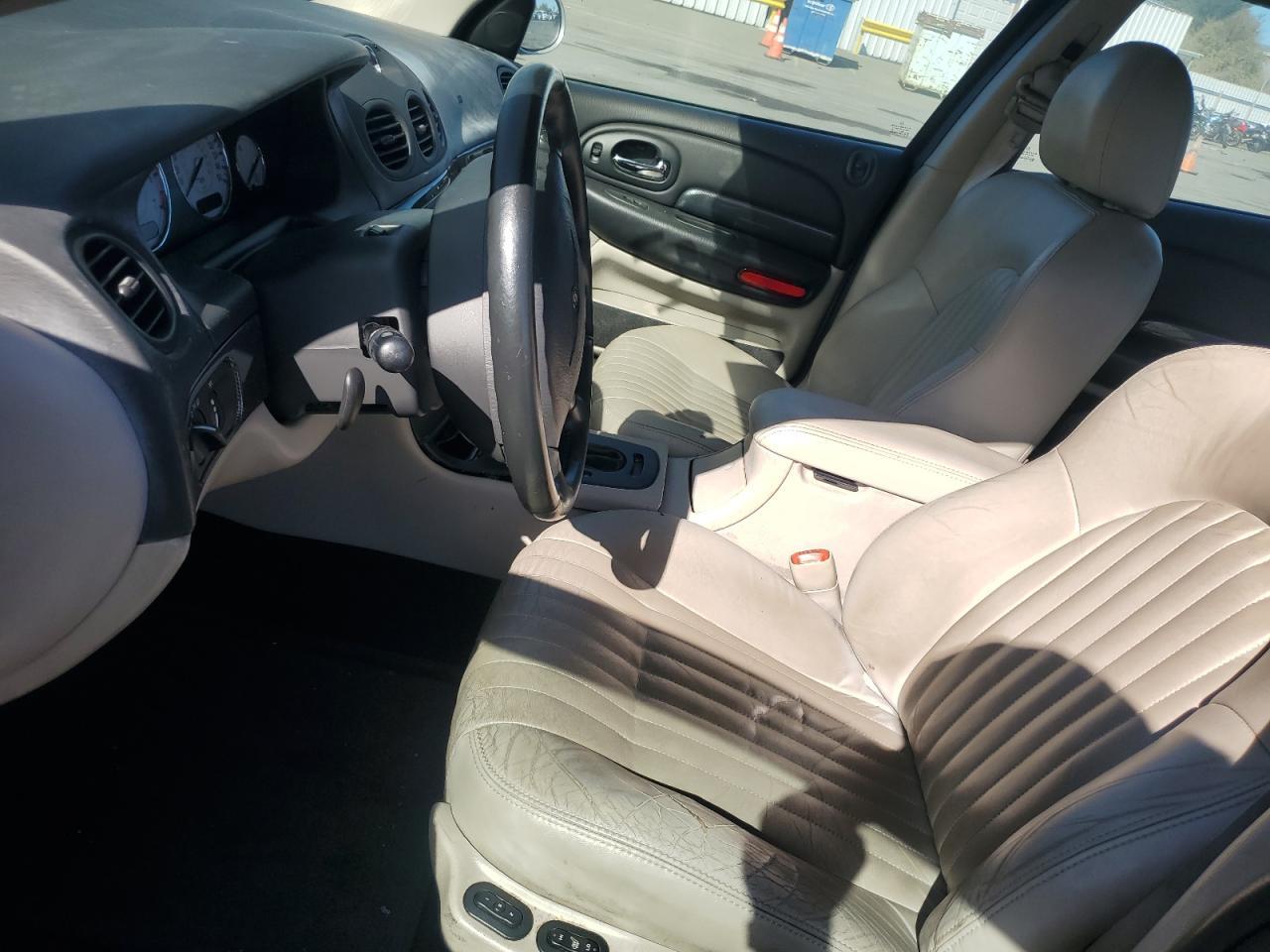 2004 Chrysler 300 - Image 7