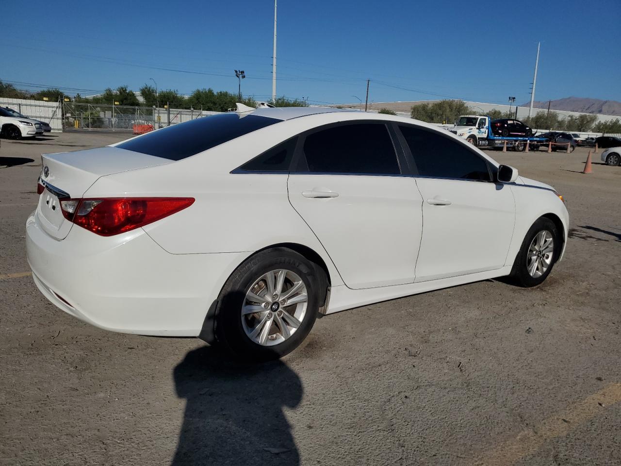 2012 Hyundai Sonata Gls - Image 3