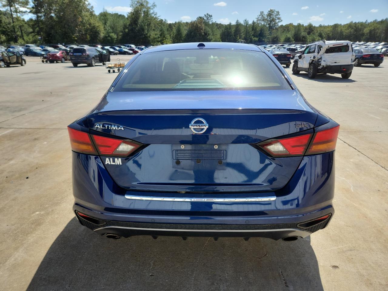 2022 Nissan Altima Sr - Фото 6