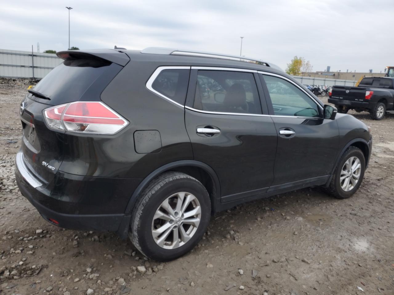 2015 Niss Rogue Sv - Image 3