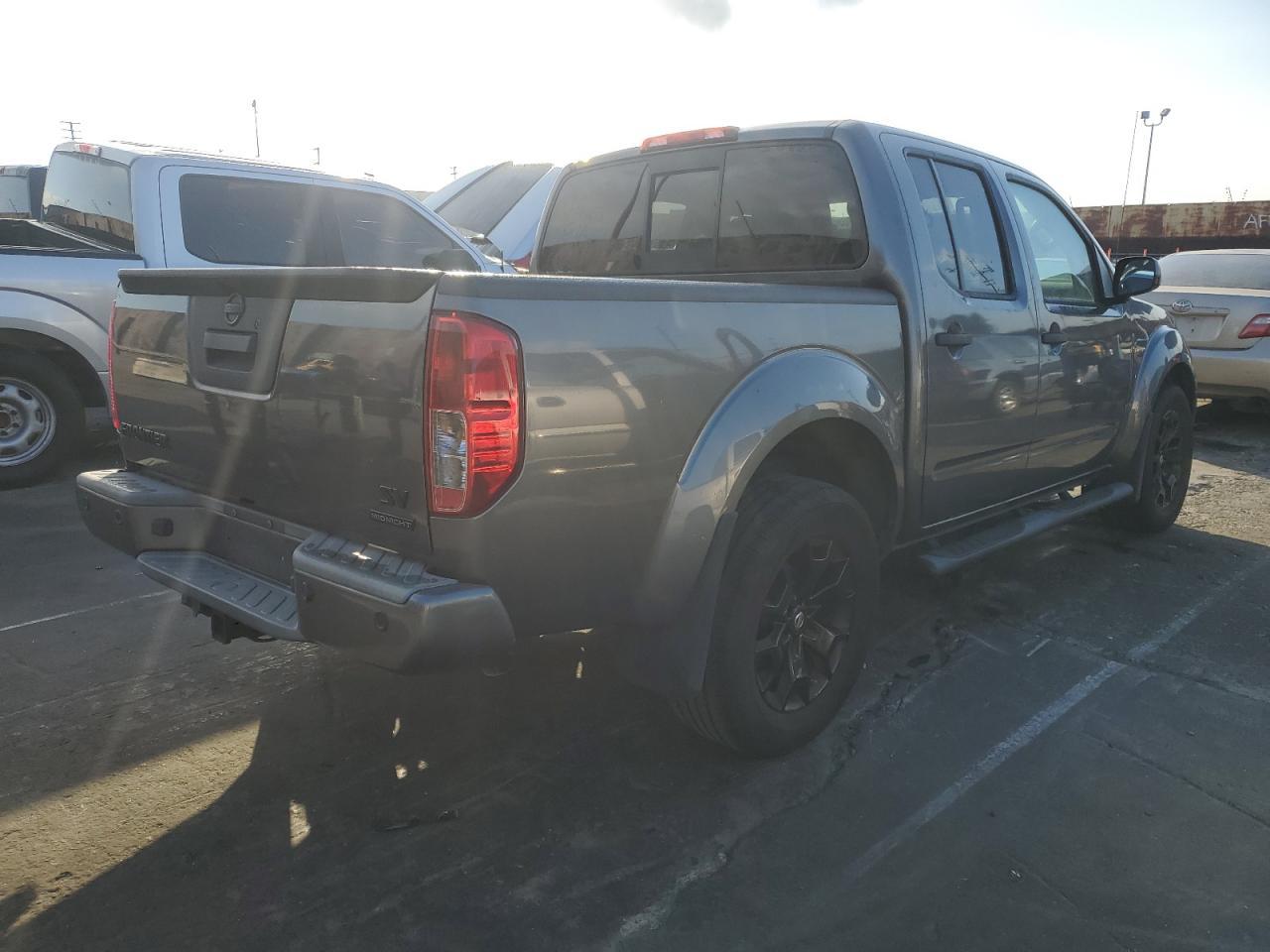 2019 Nissan Frontier S - Фото 3