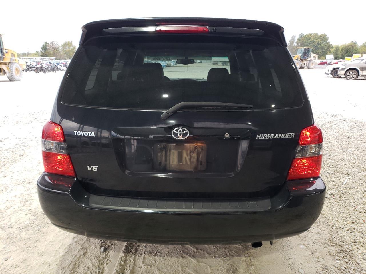 2004 Toyota Highlander Base - Image 6