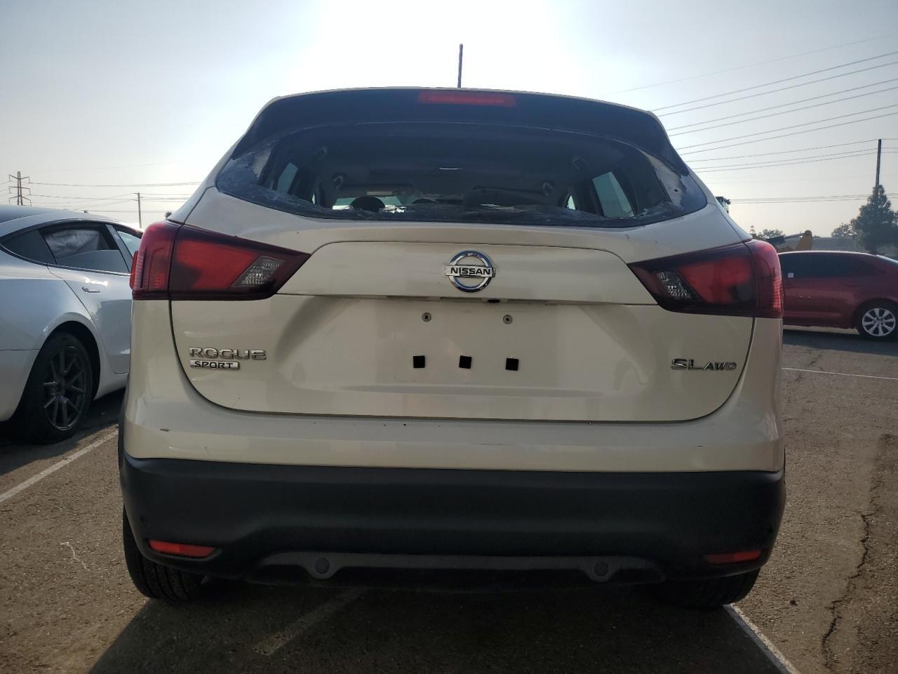 2019 Nissan Rogue Sport S - Фото 6