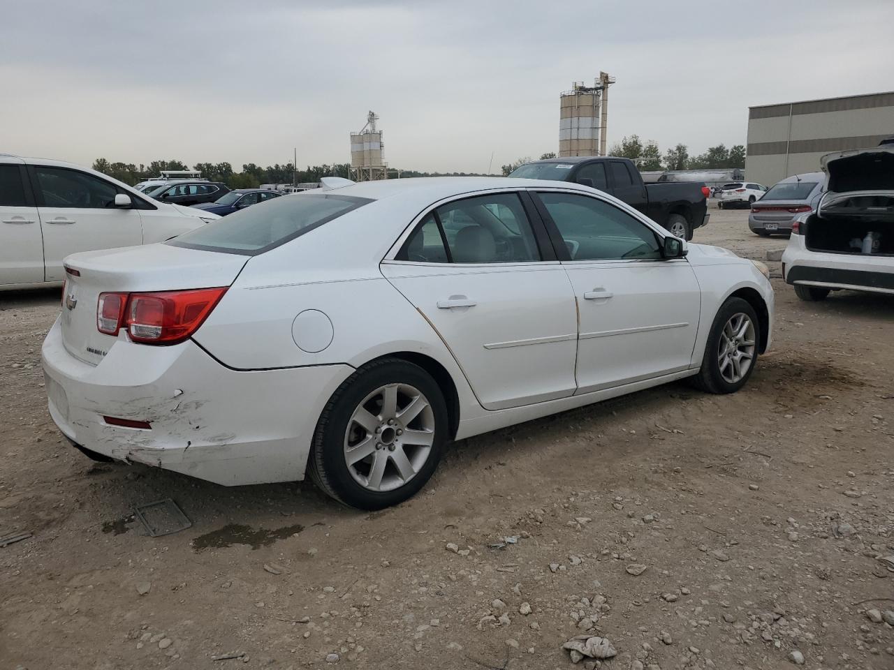 2016 Chevrolet Malibu Limited Lt - Image 3
