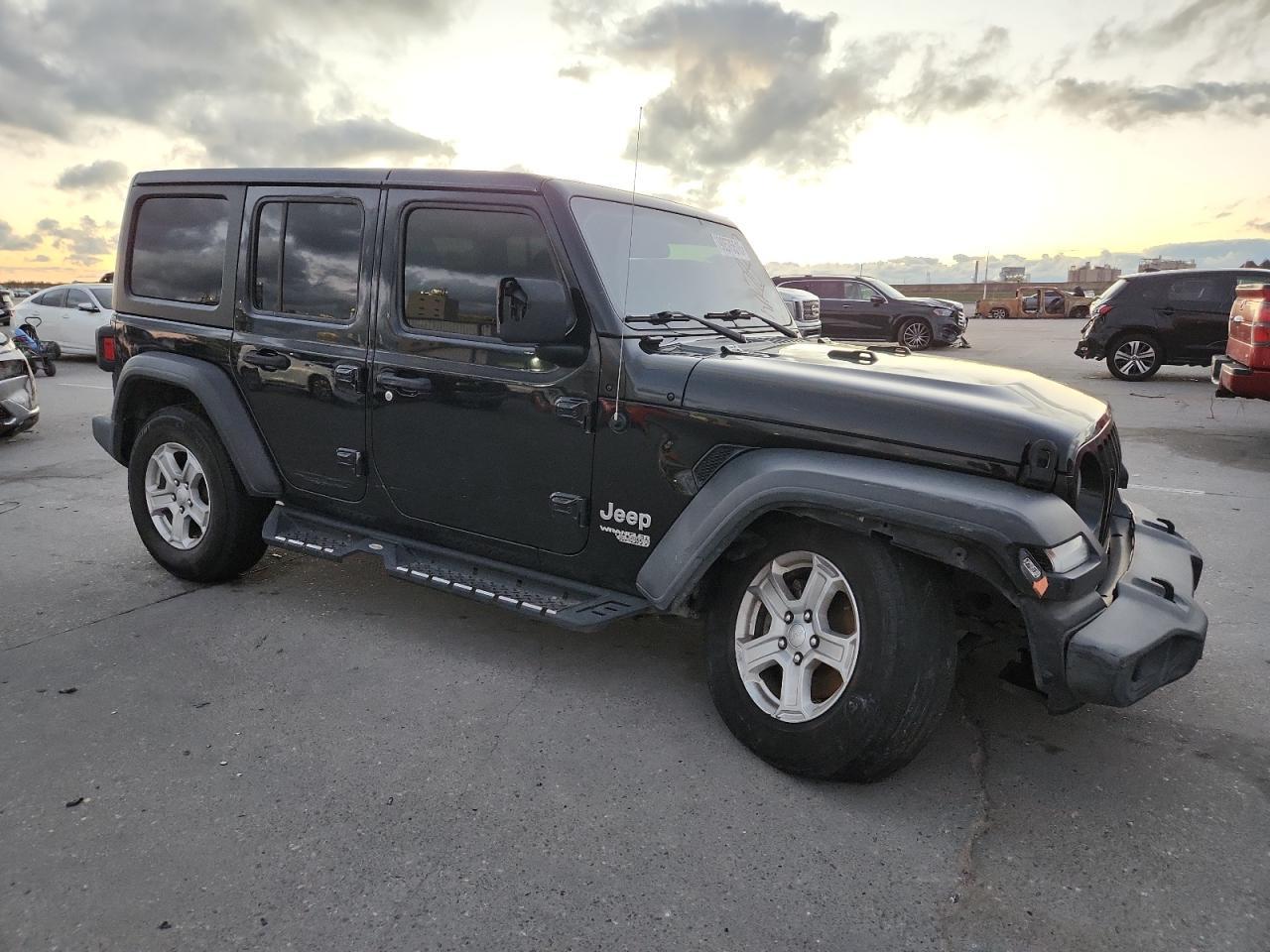 2021 Jeep Wrangler Unlimited Sport - Image 4