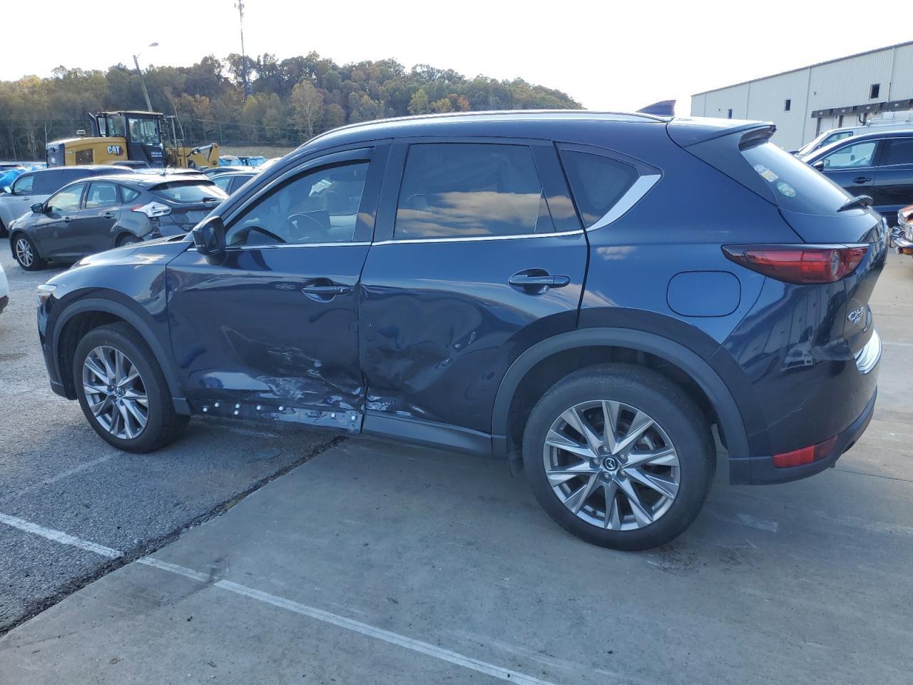 2021 Mazda Cx-5 Grand Touring - Image 2