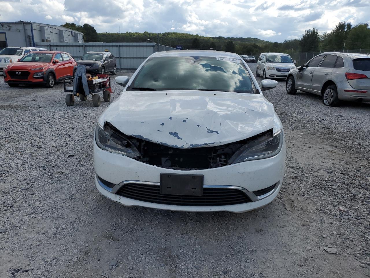 2015 Chrysler 200 Limited - Фото 5