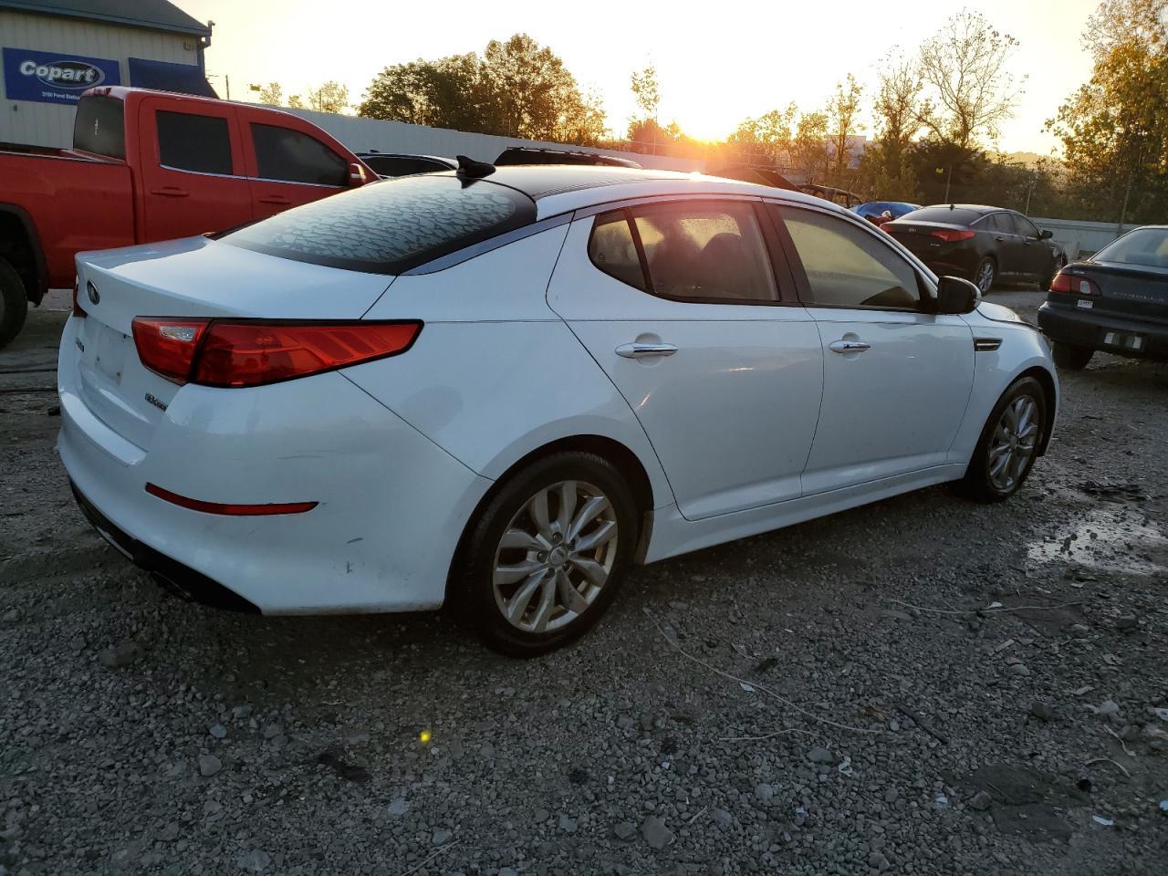 2015 Kia Optima Ex - Фото 3