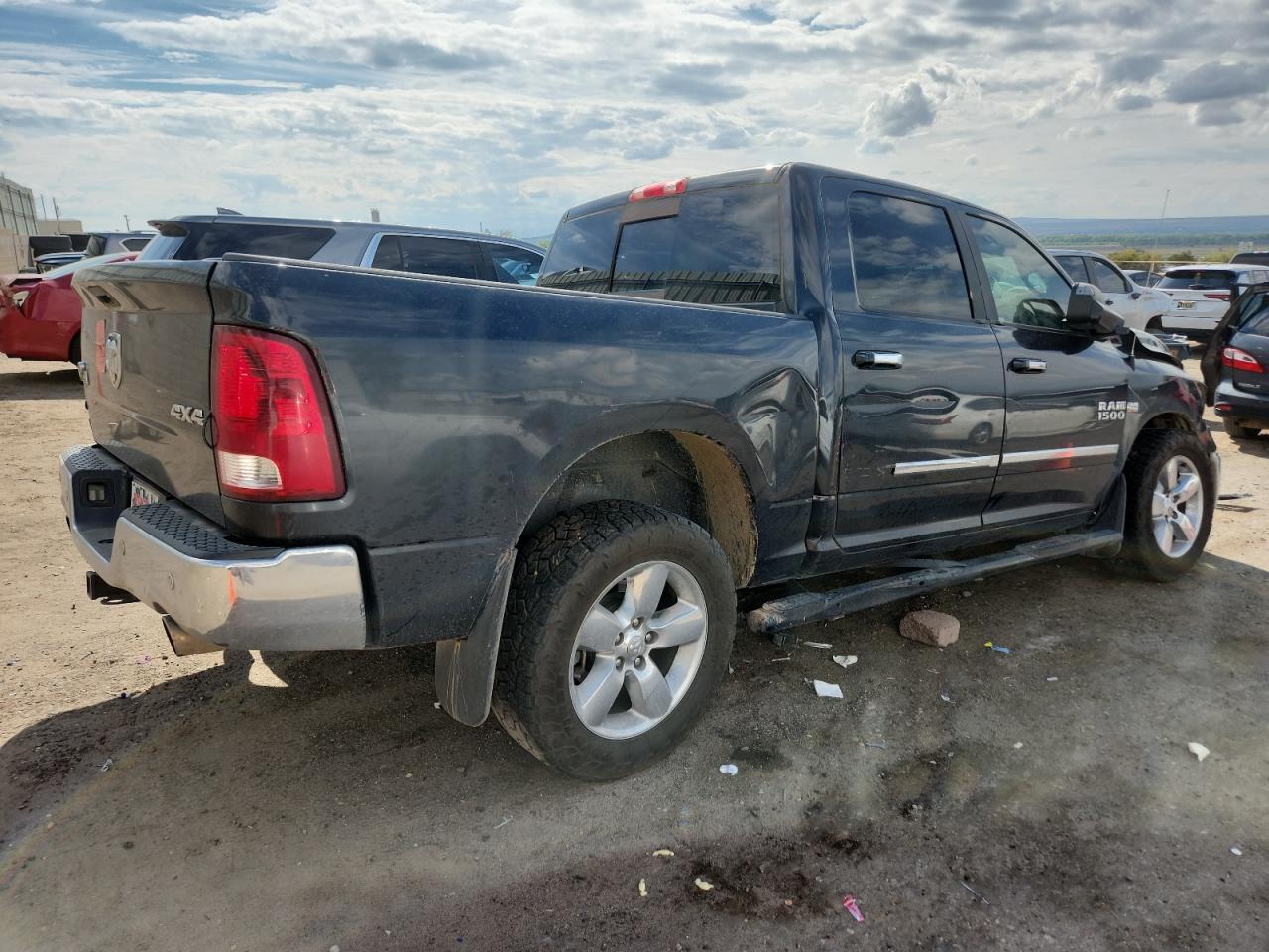 2017 Ram 1500 Slt - Фото 3