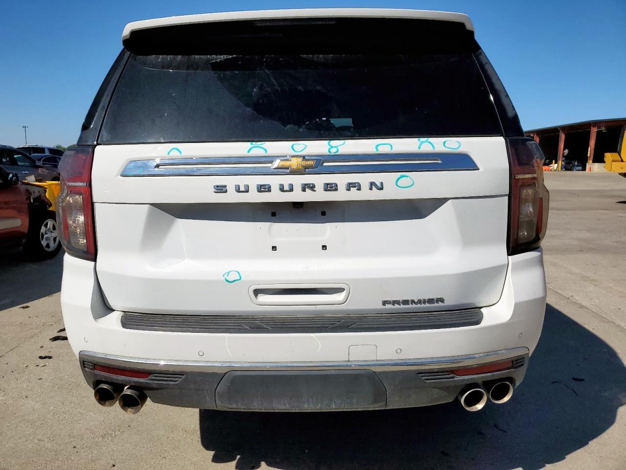 2023 Chevrolet Suburban C1500 Premier - Image 6