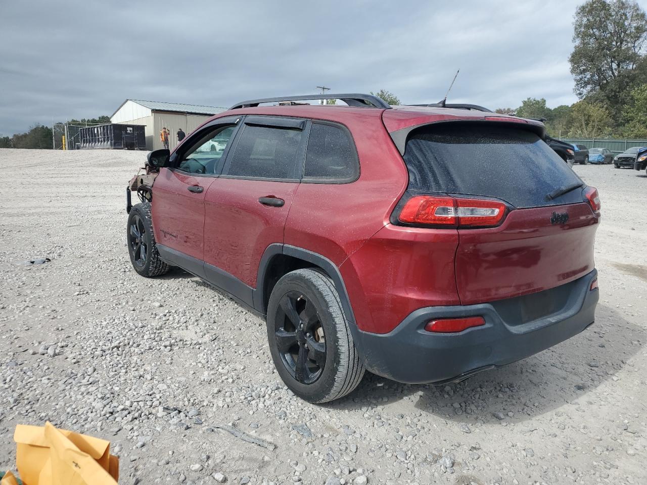 2016 Jeep Cherokee Sport - Image 2