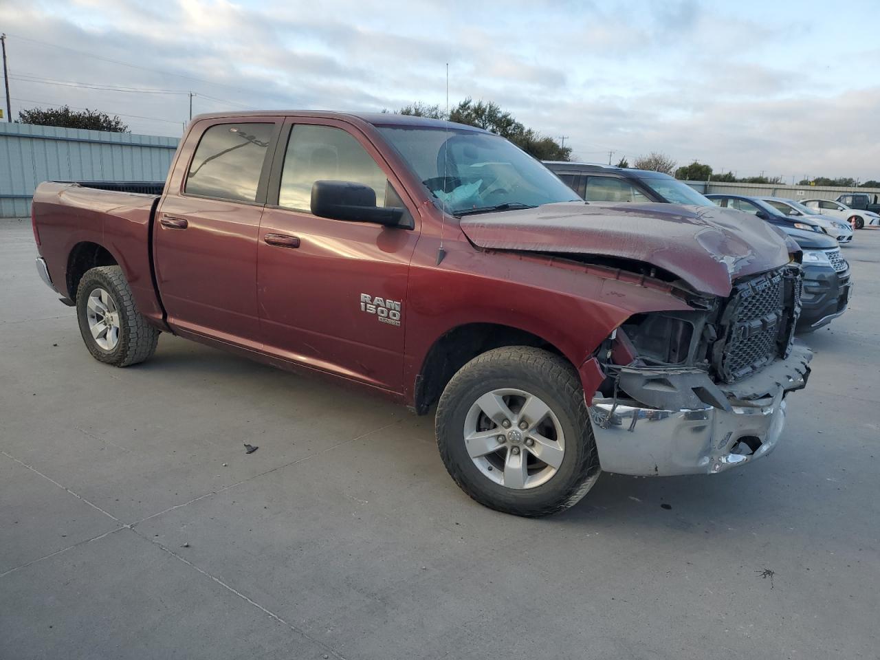 2021 Ram 1500 Classic Slt - Image 4