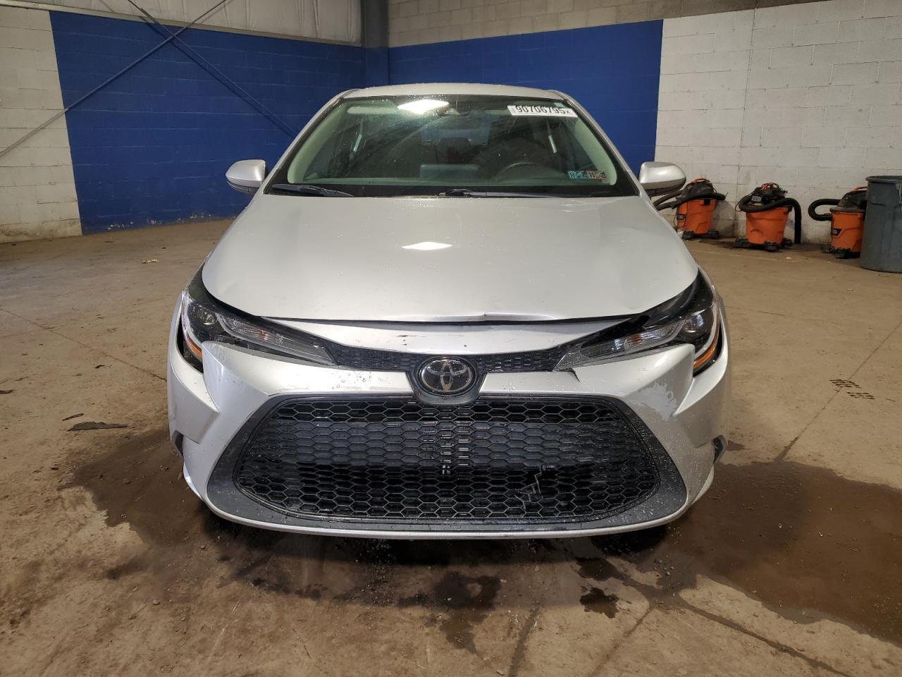 2022 Toyota Corolla Le - Фото 5